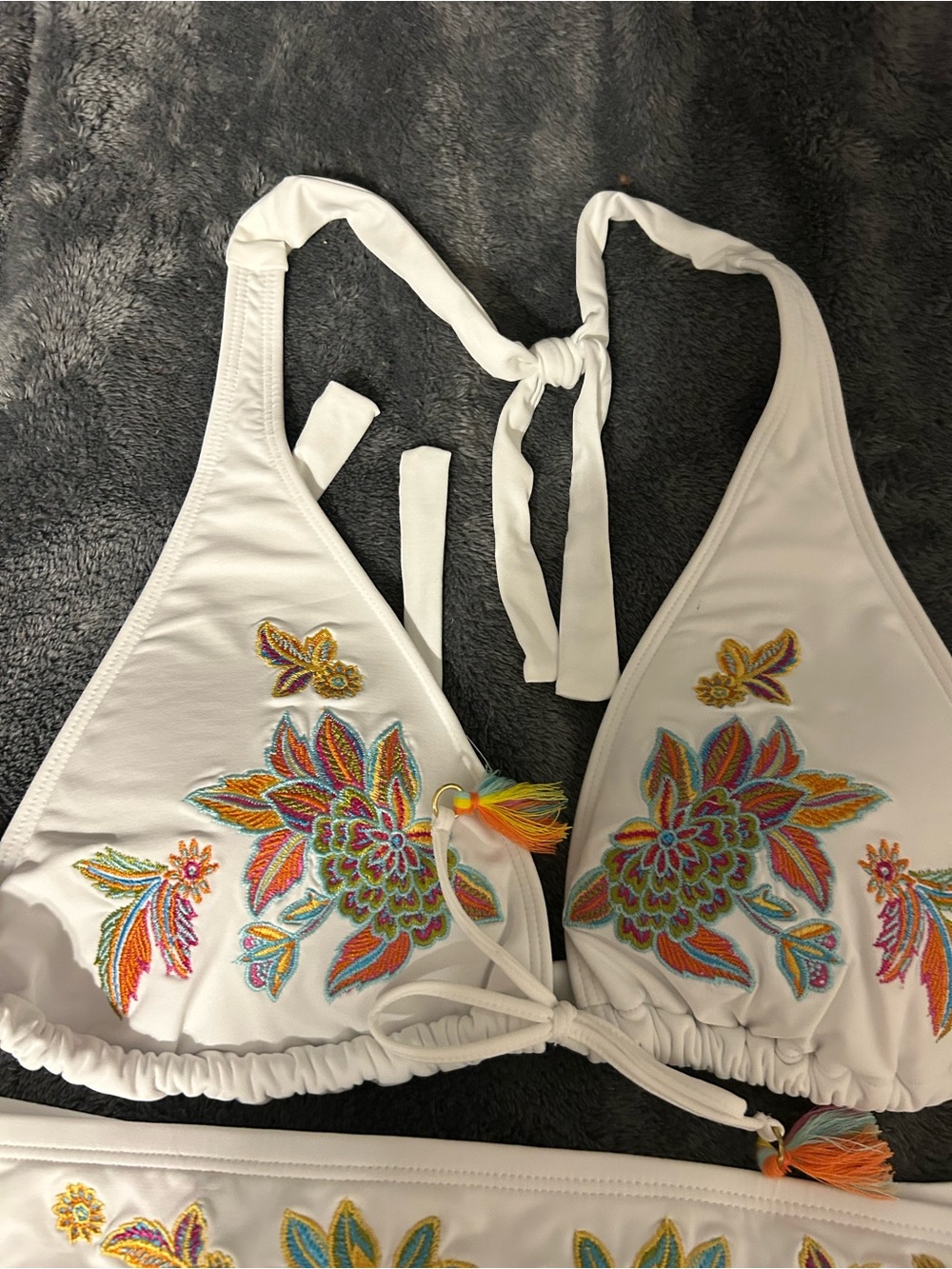 Blue Rod Beattie White Embroidered Tassel Bikini Set - Picture 2 of 6